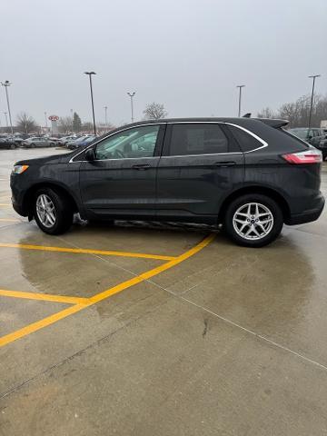 2021 Ford Edge Vehicle Photo in Peoria, IL 61615