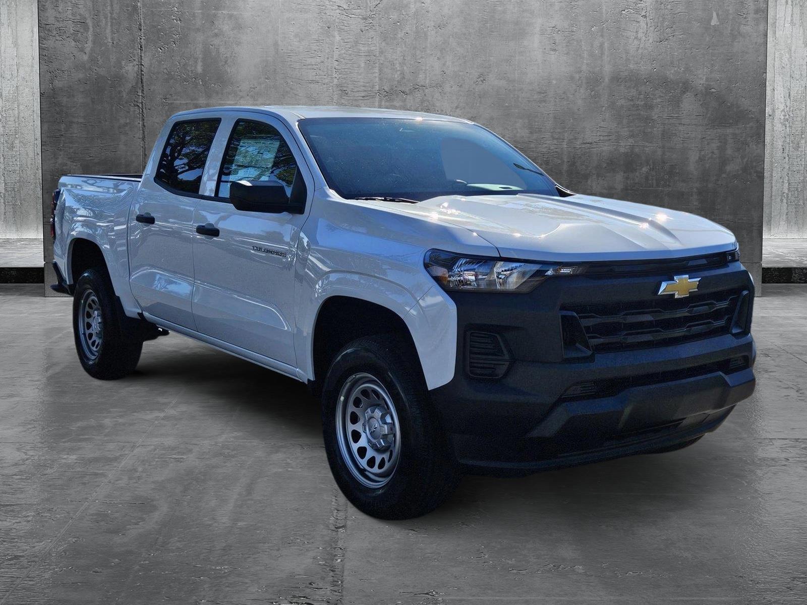 2024 Chevrolet Colorado Vehicle Photo in GREENACRES, FL 33463-3207