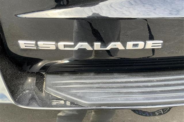 2023 Cadillac Escalade Vehicle Photo in KANSAS CITY, MO 64114-4545