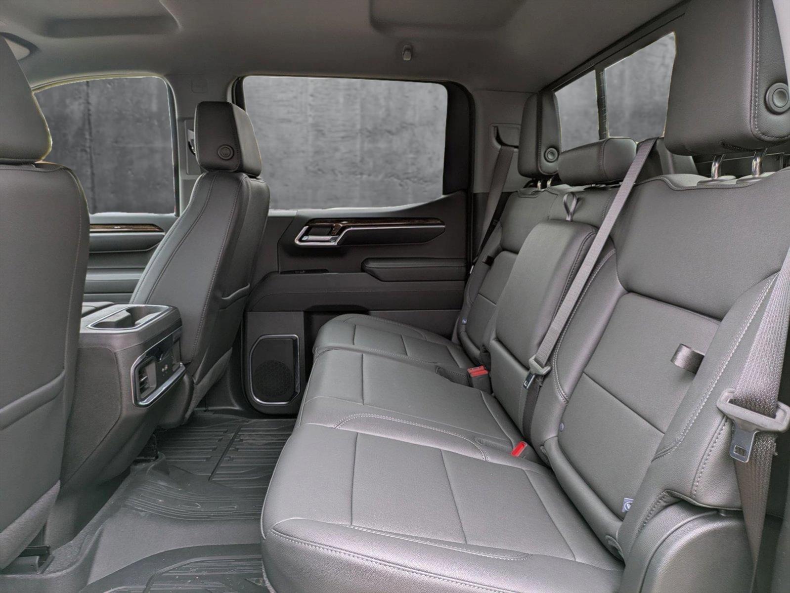 2025 GMC Sierra 1500 Vehicle Photo in GOLDEN, CO 80401-3850