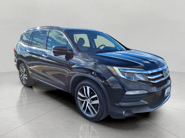 2016 Honda Pilot Vehicle Photo in Oshkosh, WI 54904