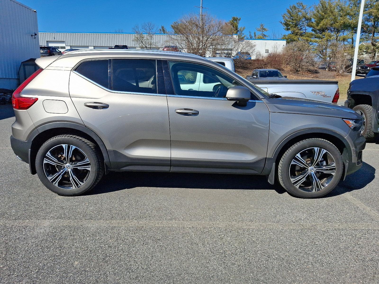 2020 Volvo XC40 Vehicle Photo in BETHLEHEM, PA 18017-9401