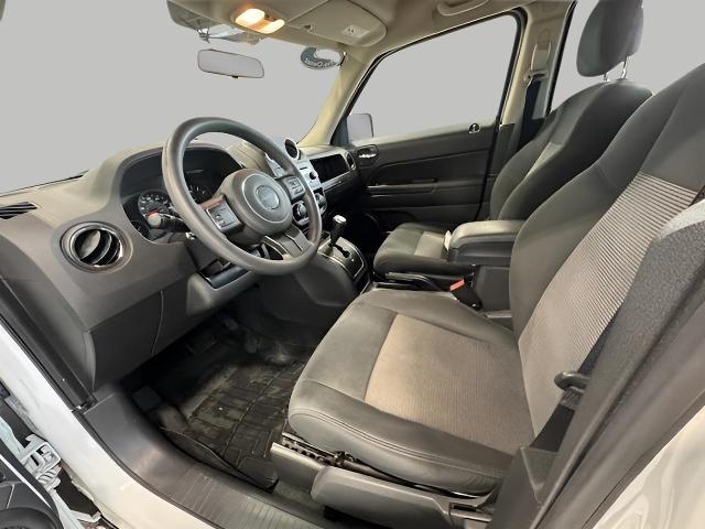 2013 Jeep Patriot Vehicle Photo in Green Bay, WI 54304