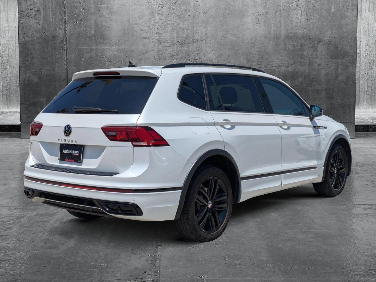 2022 Volkswagen Tiguan Vehicle Photo in Tustin, CA 92782