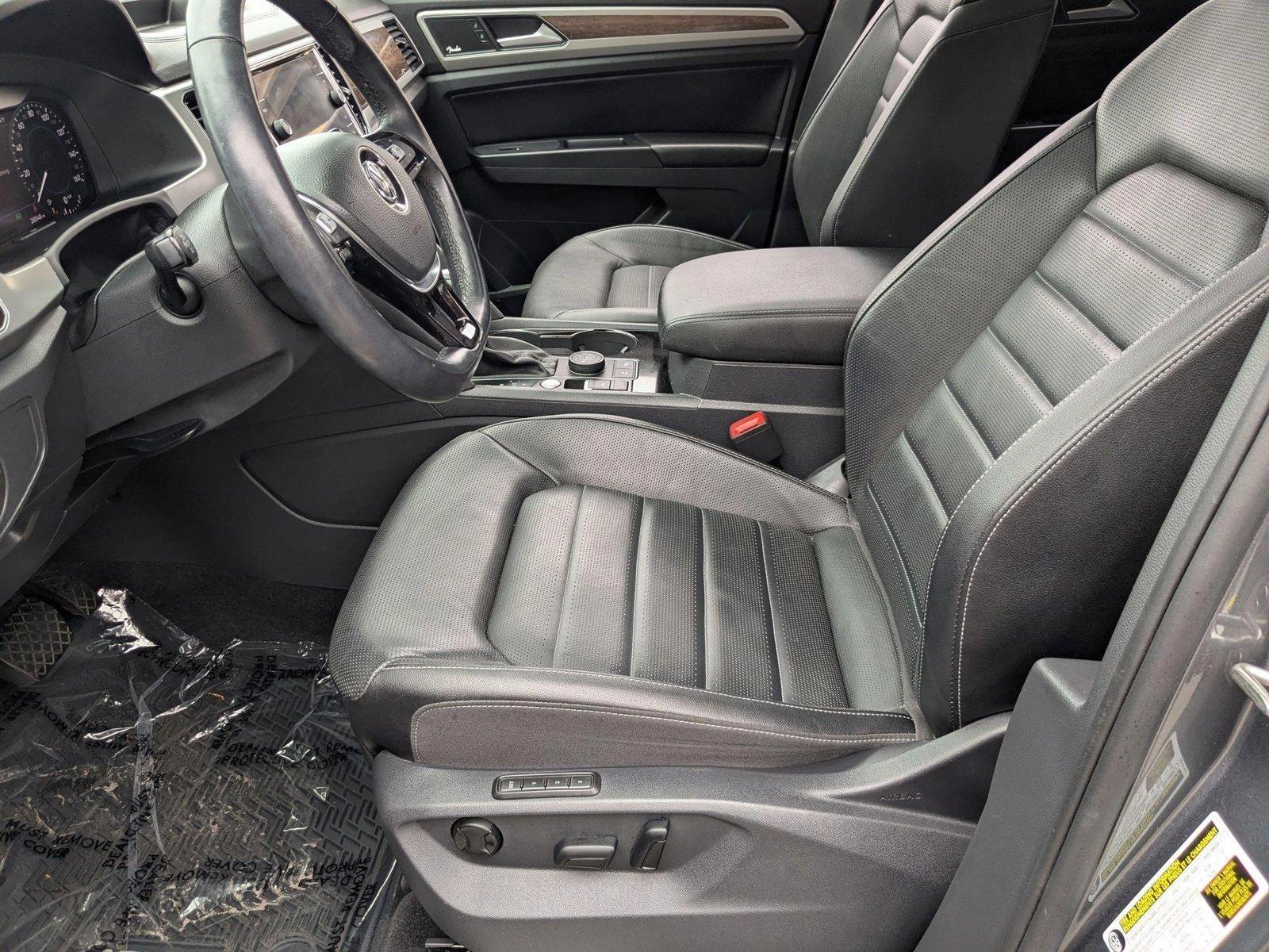 2018 Volkswagen Atlas Vehicle Photo in Tampa, FL 33614