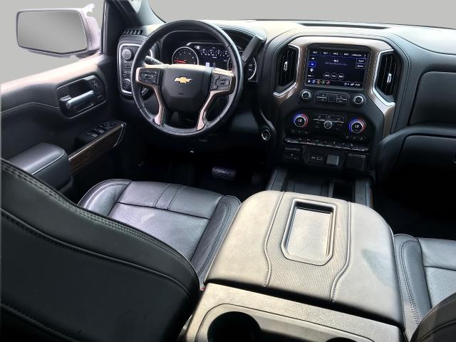 2022 Chevrolet Silverado 1500 LTD Vehicle Photo in GREEN BAY, WI 54303-3330
