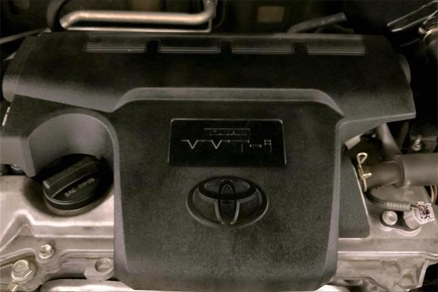 2017 Toyota RAV4 Vehicle Photo in Lees Summit, MO 64086