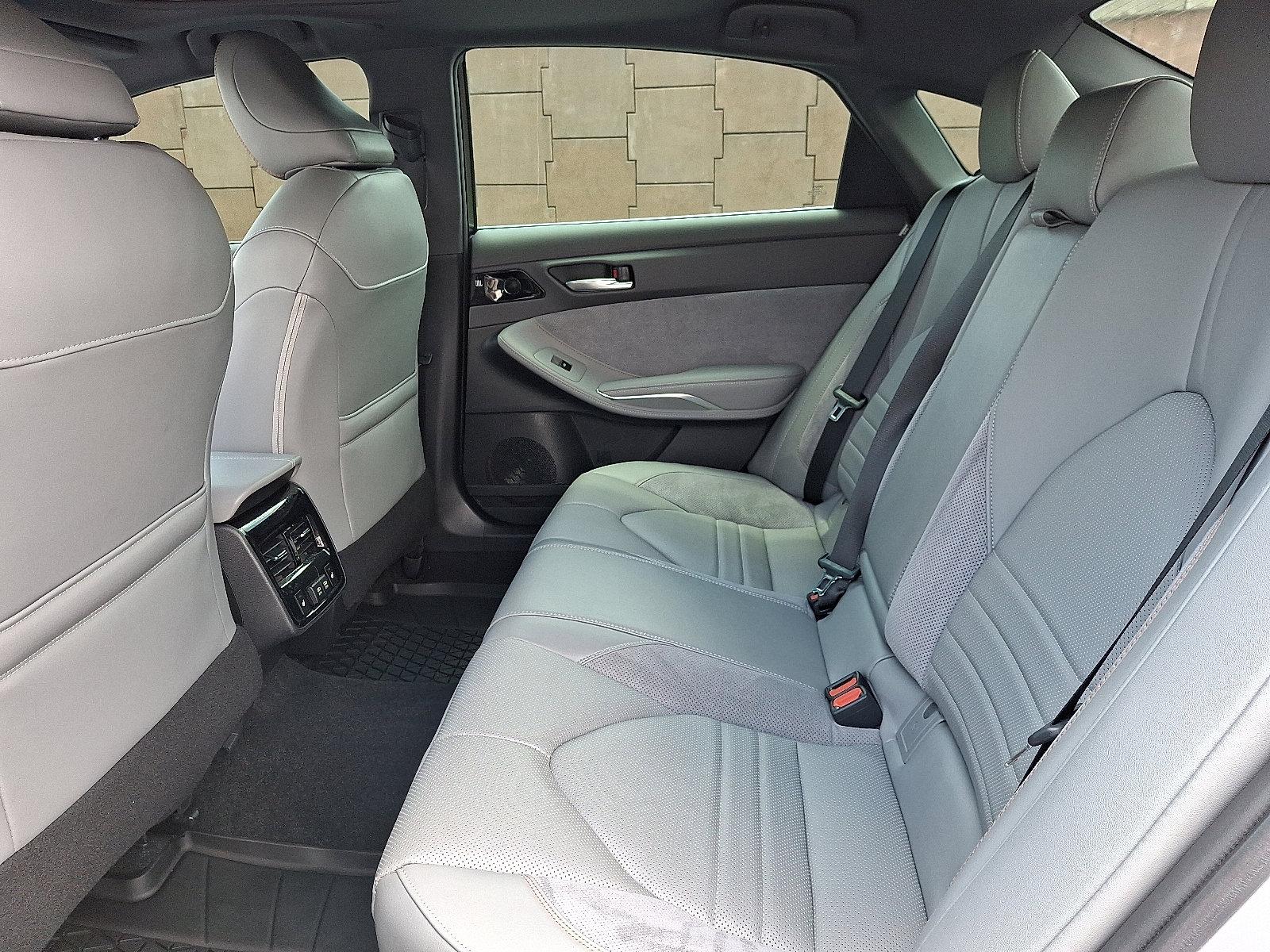 2019 Toyota Avalon Vehicle Photo in Lancaster, PA 17601