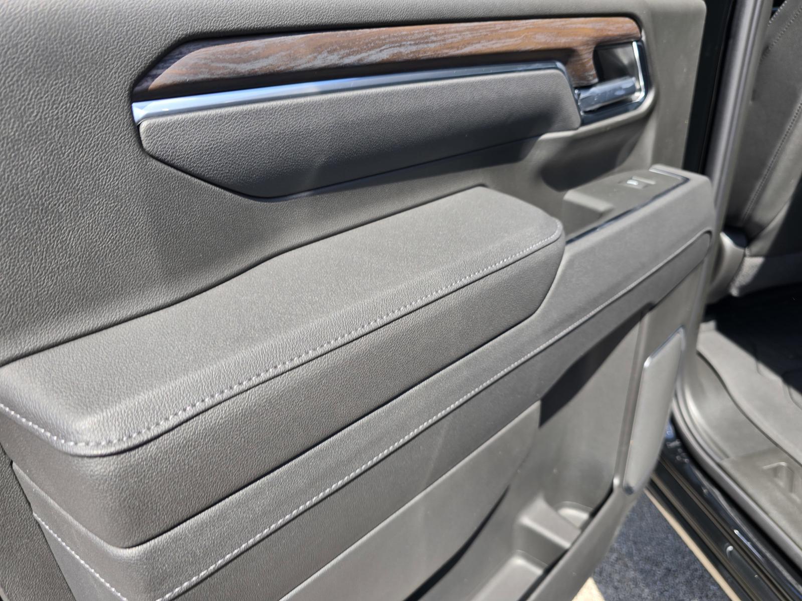 2025 GMC Sierra 2500 HD Vehicle Photo in Rolla, MO 65401