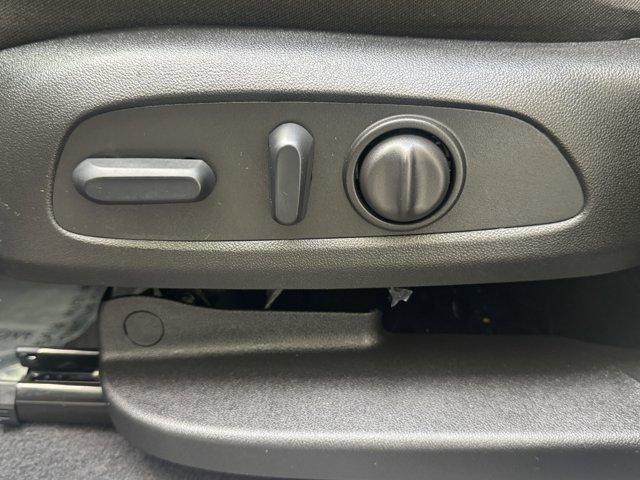 2022 Chevrolet Equinox Vehicle Photo in LEOMINSTER, MA 01453-2952