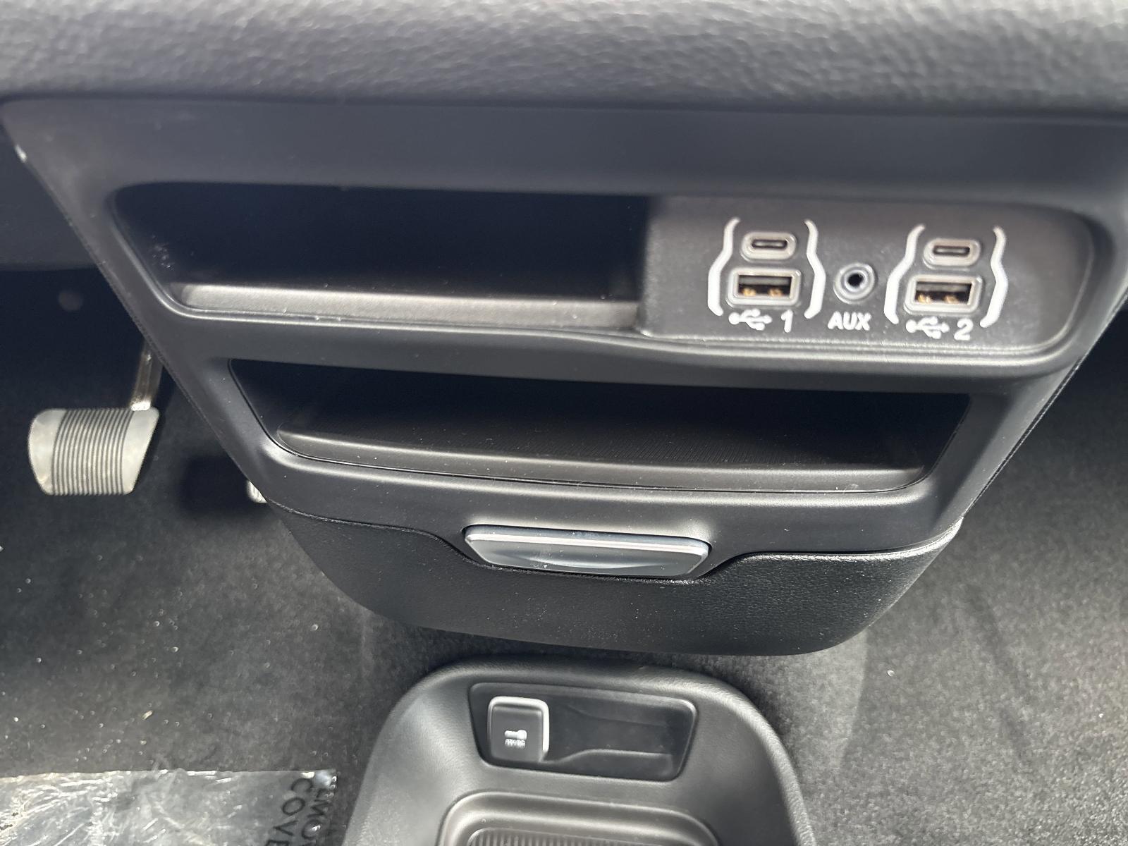 2025 Chrysler Pacifica Vehicle Photo in Mechanicsburg, PA 17050-1707