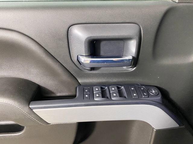2018 Chevrolet Silverado 2500 HD Vehicle Photo in BROCKTON, MA 02301-7113