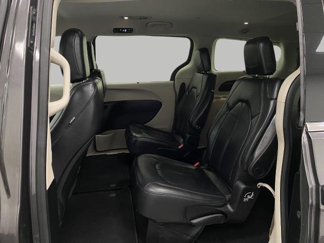 2017 Chrysler Pacifica Vehicle Photo in Appleton, WI 54913