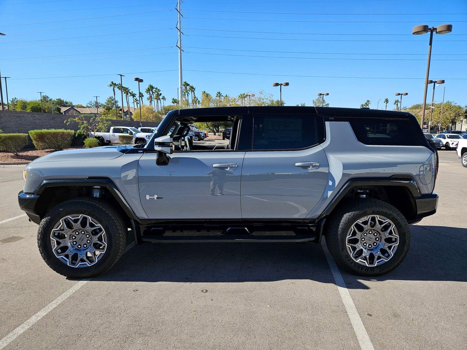 2025 GMC HUMMER EV SUV Vehicle Photo in HENDERSON, NV 89014-6702