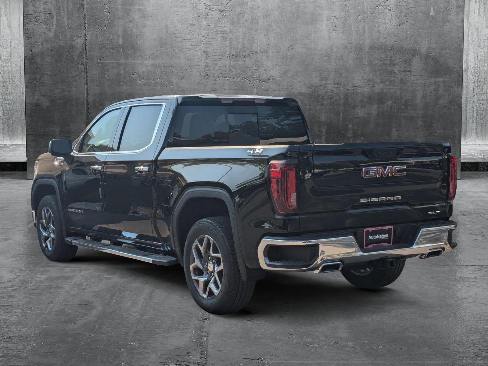 2025 GMC Sierra 1500 Vehicle Photo in LONE TREE, CO 80124-2750