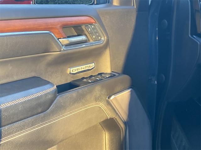 2022 GMC Sierra 1500 Vehicle Photo in GOODYEAR, AZ 85338-1310