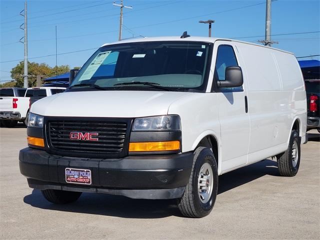 2023 GMC Savana Cargo 2500 Vehicle Photo in GAINESVILLE, TX 76240-2013