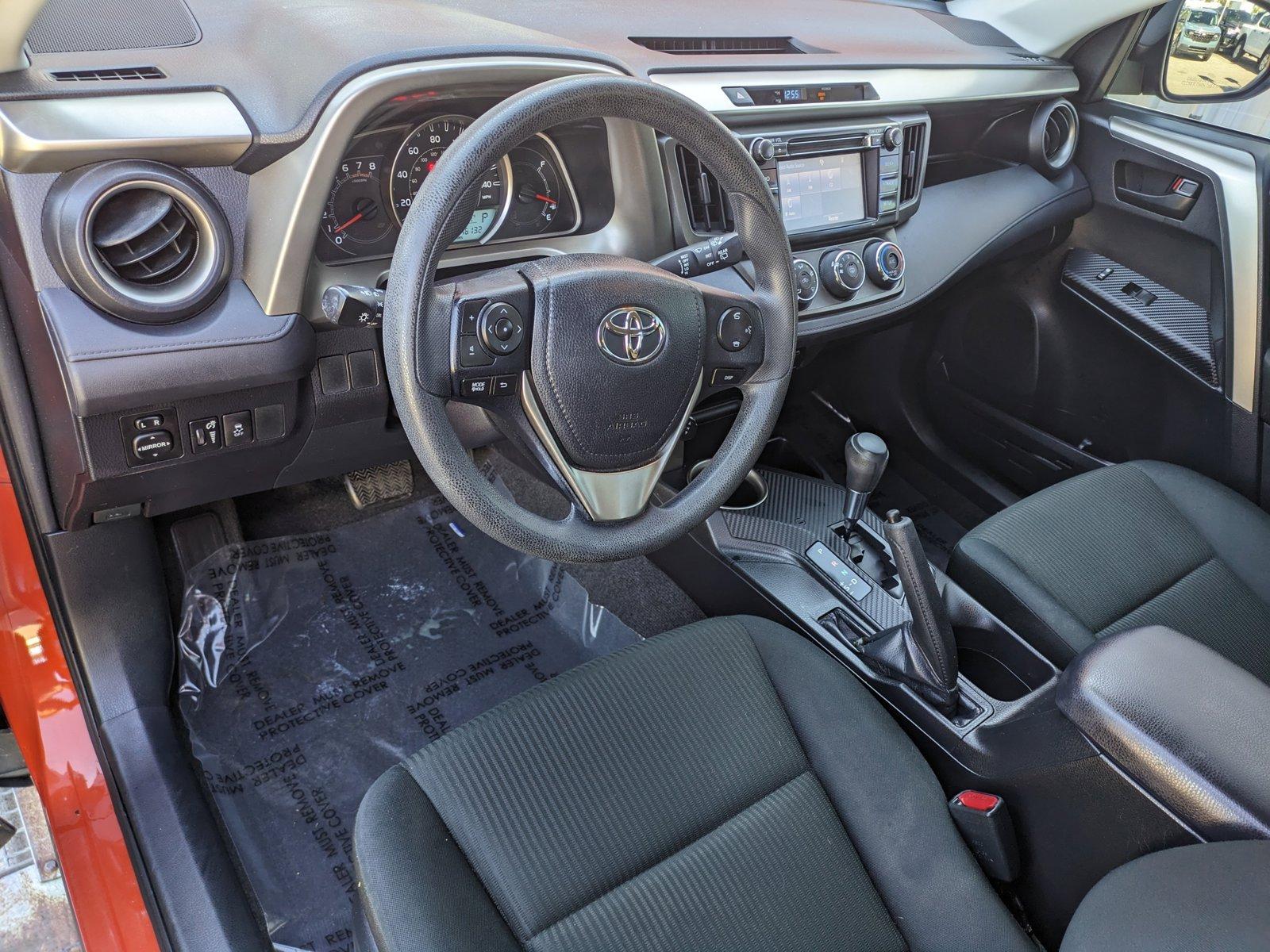 2015 Toyota RAV4 Vehicle Photo in Bradenton, FL 34207