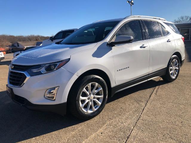 Used 2018 Chevrolet Equinox LT with VIN 2GNAXJEV0J6135196 for sale in Tishomingo, OK