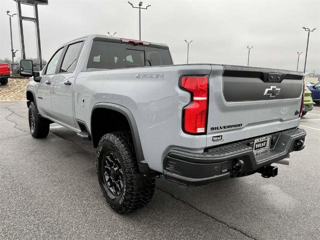 2025 Chevrolet Silverado 2500 HD Vehicle Photo in ALCOA, TN 37701-3235