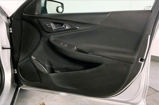 2022 Chevrolet Malibu Vehicle Photo in INDEPENDENCE, MO 64055-1314