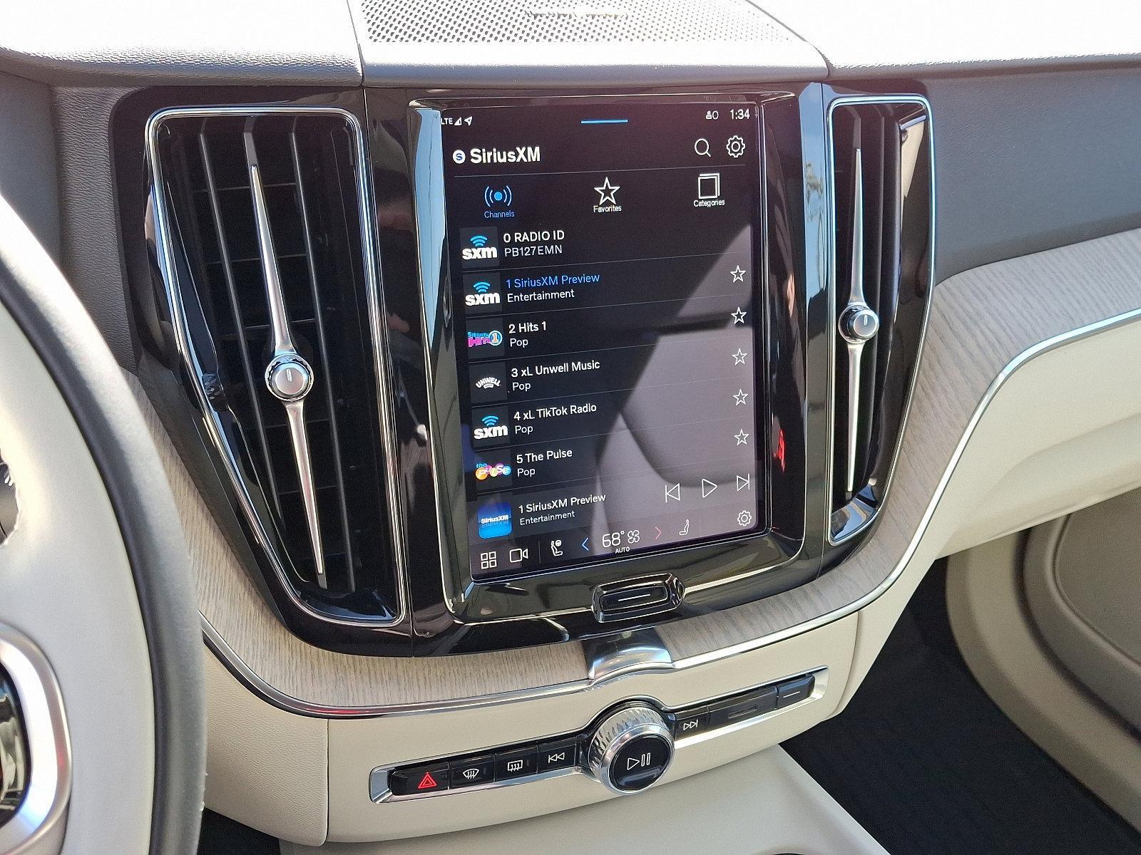 2023 Volvo XC60 Vehicle Photo in Trevose, PA 19053