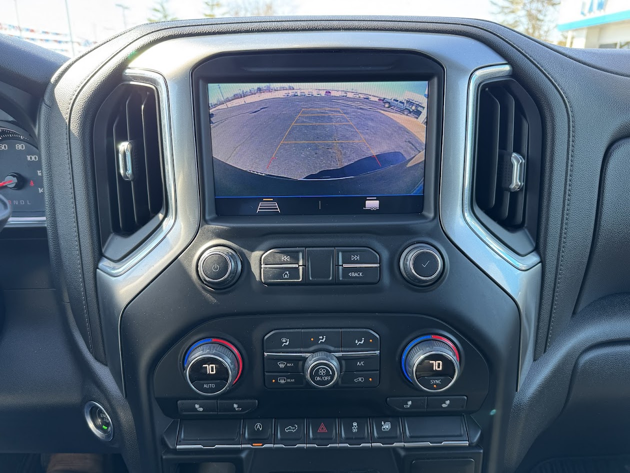 2019 Chevrolet Silverado 1500 Vehicle Photo in BOONVILLE, IN 47601-9633