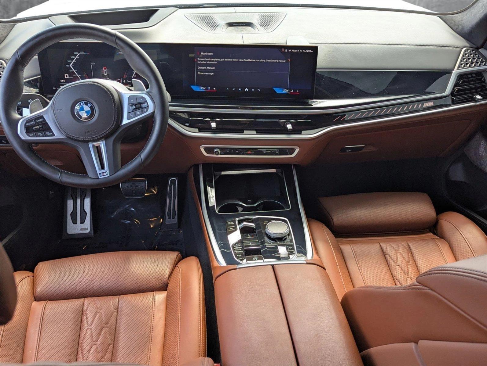 2024 BMW X7 M60i Vehicle Photo in Delray Beach, FL 33444