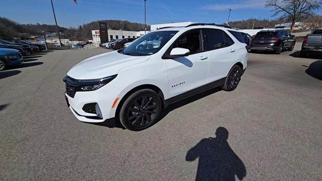 2024 Chevrolet Equinox Vehicle Photo in Pleasant Hills, PA 15236