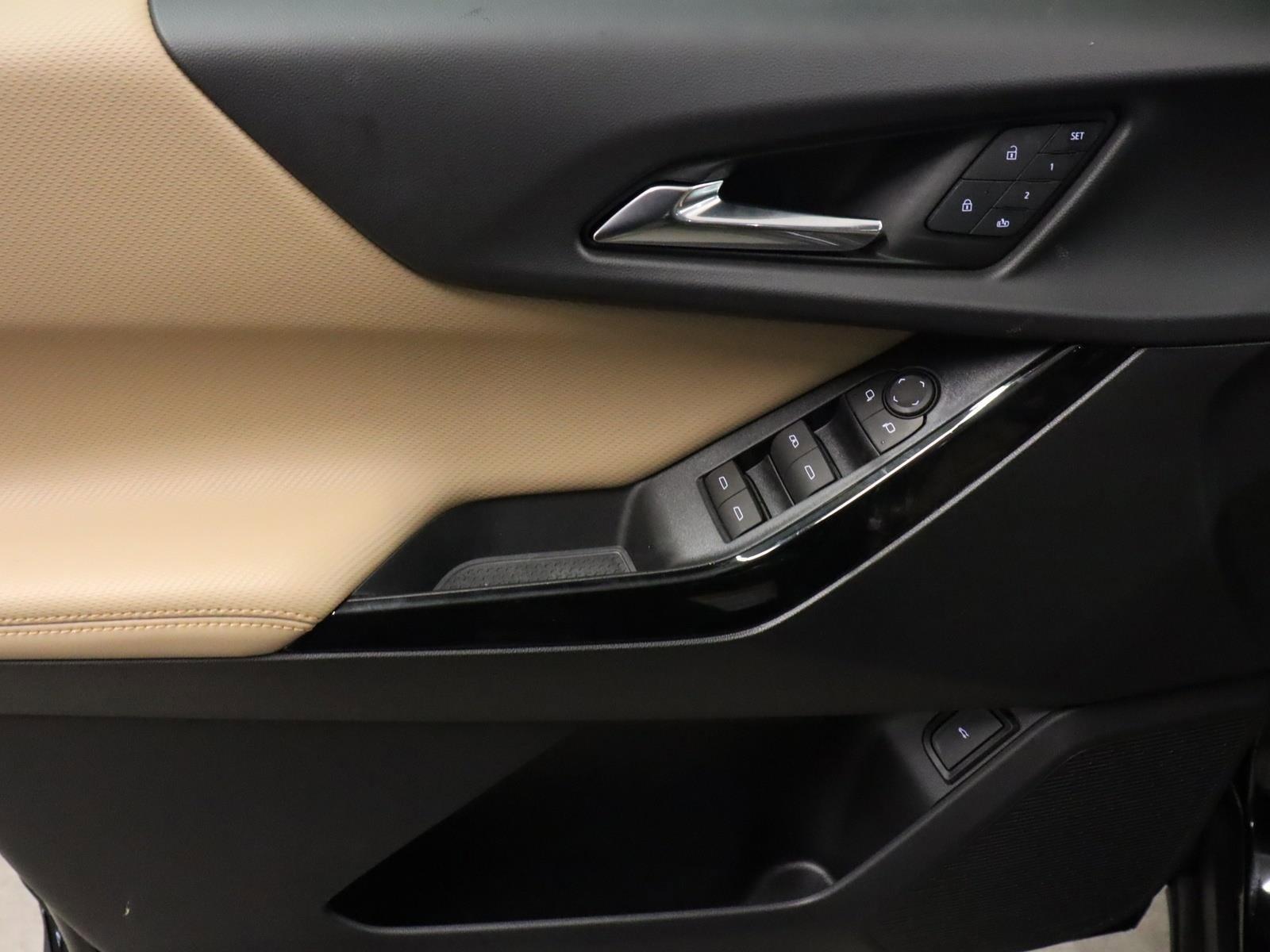 2025 Chevrolet Equinox Vehicle Photo in LOS ANGELES, CA 90007-3794