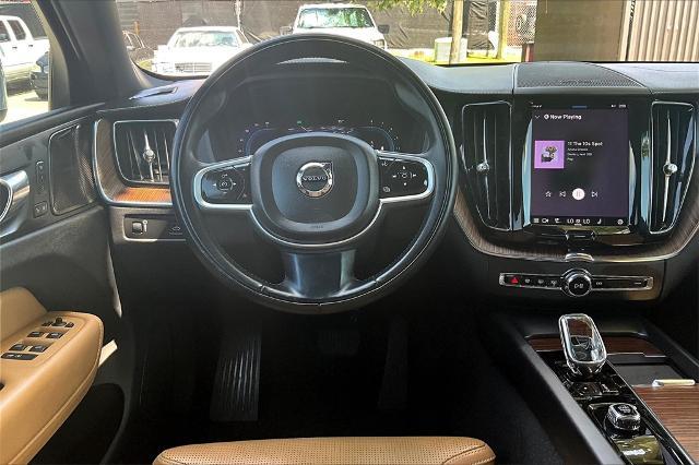 2022 Volvo XC60 Vehicle Photo in Houston, TX 77007