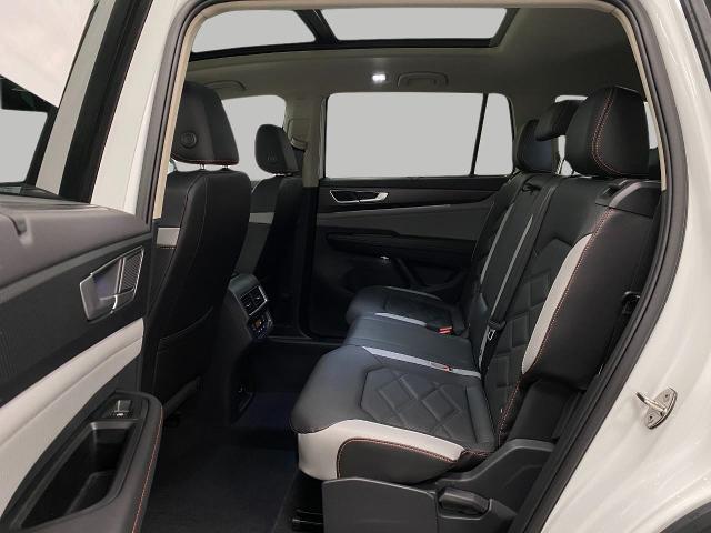 2025 Volkswagen Atlas Vehicle Photo in Appleton, WI 54913