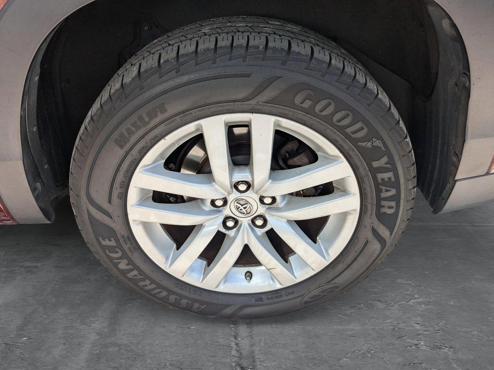 2014 Toyota Highlander Vehicle Photo in Tampa, FL 33614