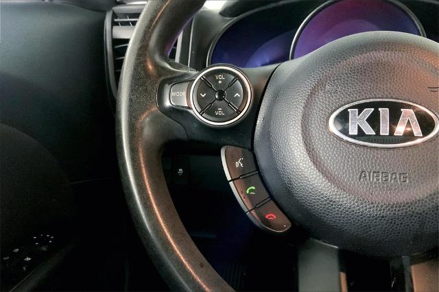2015 Kia Soul Vehicle Photo in Lees Summit, MO 64086