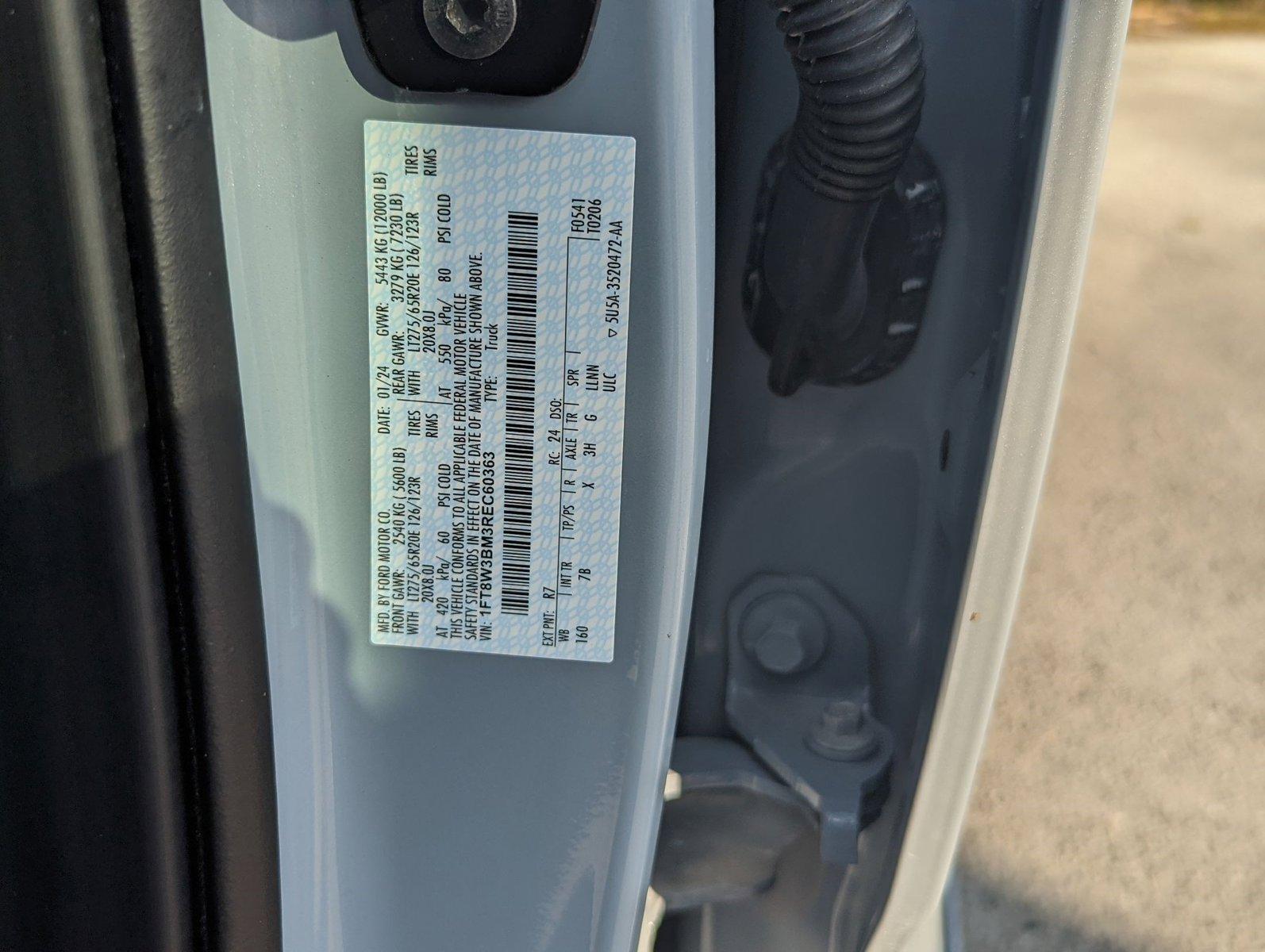 2024 Ford Super Duty F-350 SRW Vehicle Photo in Jacksonville, FL 32256