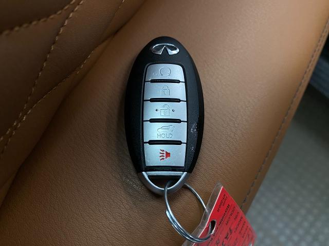 2019 INFINITI QX80 Vehicle Photo in Appleton, WI 54913