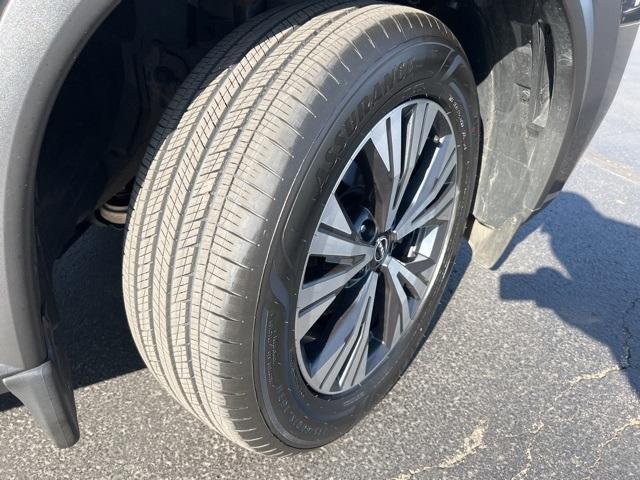 2023 Nissan Rogue Vehicle Photo in GREEN BAY, WI 54304-5303
