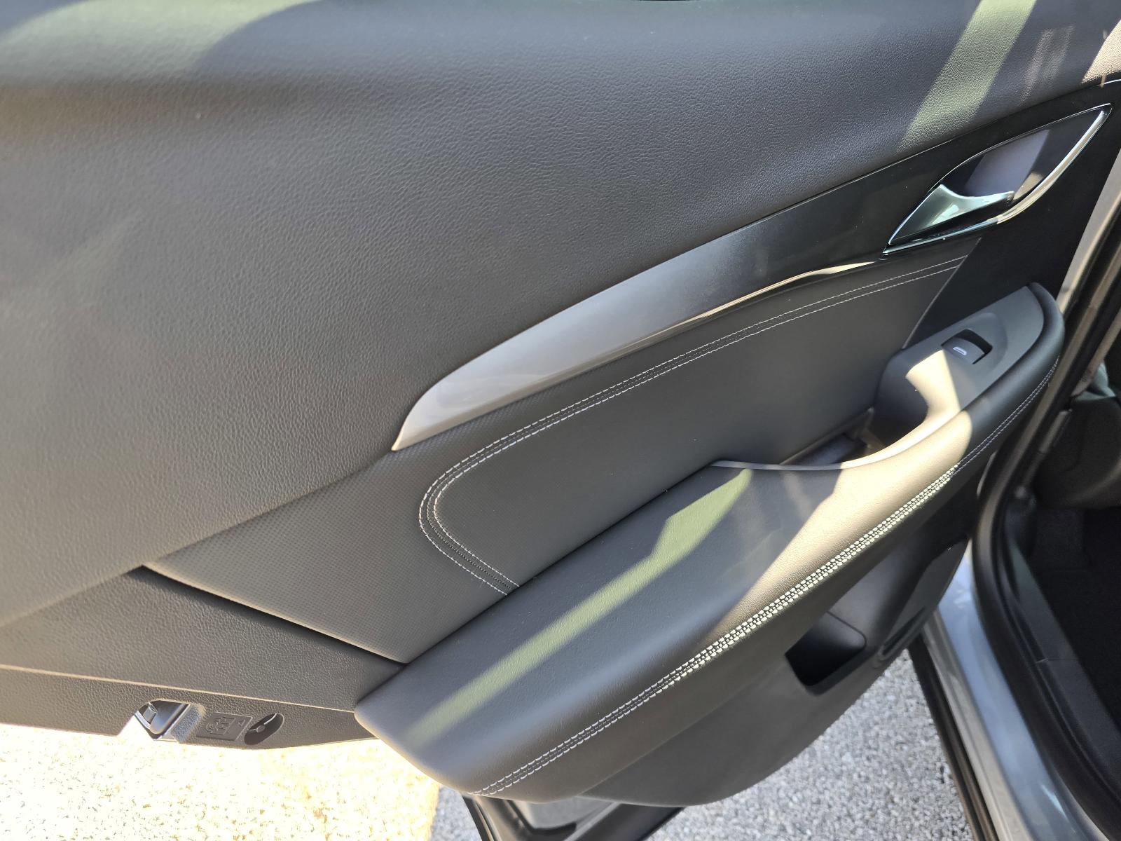 2025 Buick Envision Vehicle Photo in Rolla, MO 65401