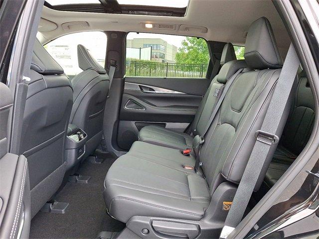 2025 INFINITI QX60 Vehicle Photo in Willow Grove, PA 19090