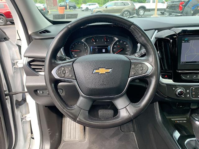 2019 Chevrolet Traverse Vehicle Photo in MOON TOWNSHIP, PA 15108-2571