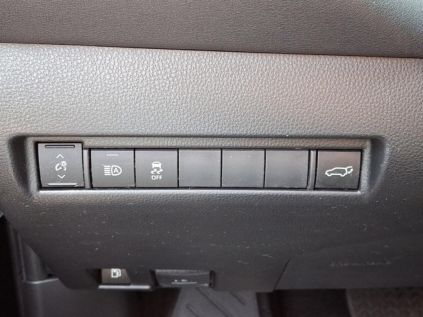 2023 Toyota Venza Vehicle Photo in Jenkintown, PA 19046