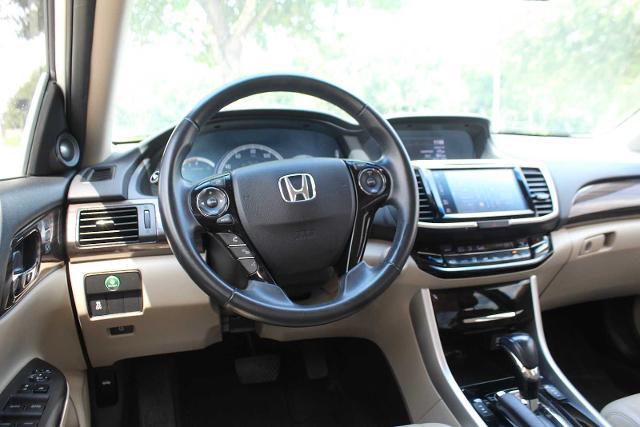 2016 Honda Accord Sedan Vehicle Photo in HOUSTON, TX 77090