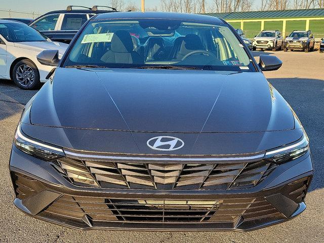 2025 Hyundai ELANTRA Vehicle Photo in Harrisburg, PA 17111