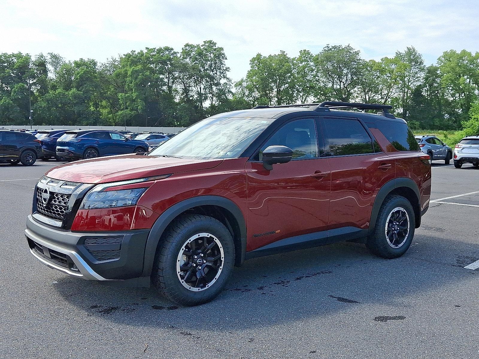 2025 Nissan Pathfinder Vehicle Photo in Mechanicsburg, PA 17050-2306
