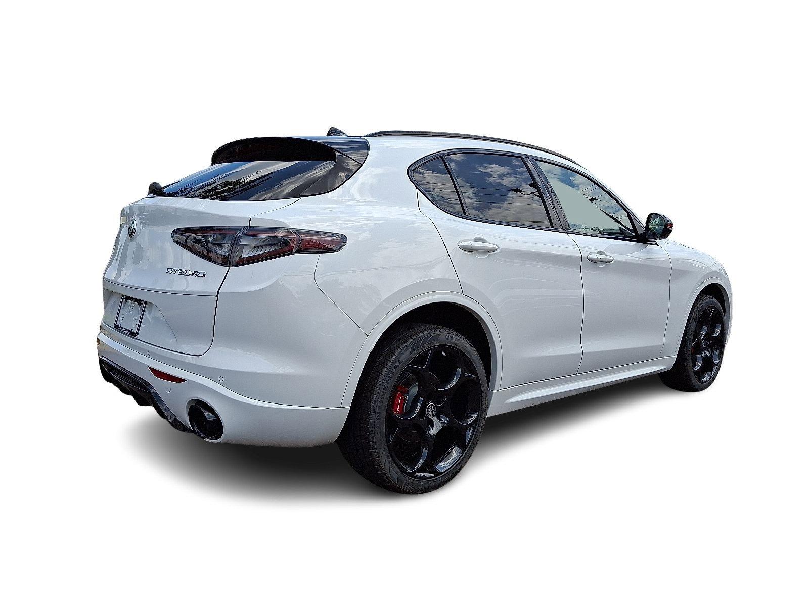 2025 Alfa Romeo Stelvio Vehicle Photo in Willow Grove, PA 19090