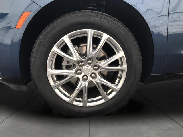 2022 Buick Enclave Vehicle Photo in GREEN BAY, WI 54303-3330