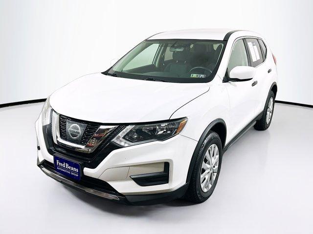 2017 Nissan Rogue Vehicle Photo in Doylsetown, PA 18901