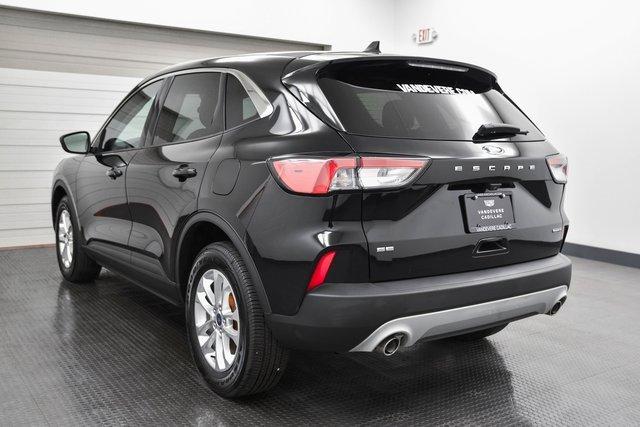 2021 Ford Escape Vehicle Photo in Akron, OH 44320