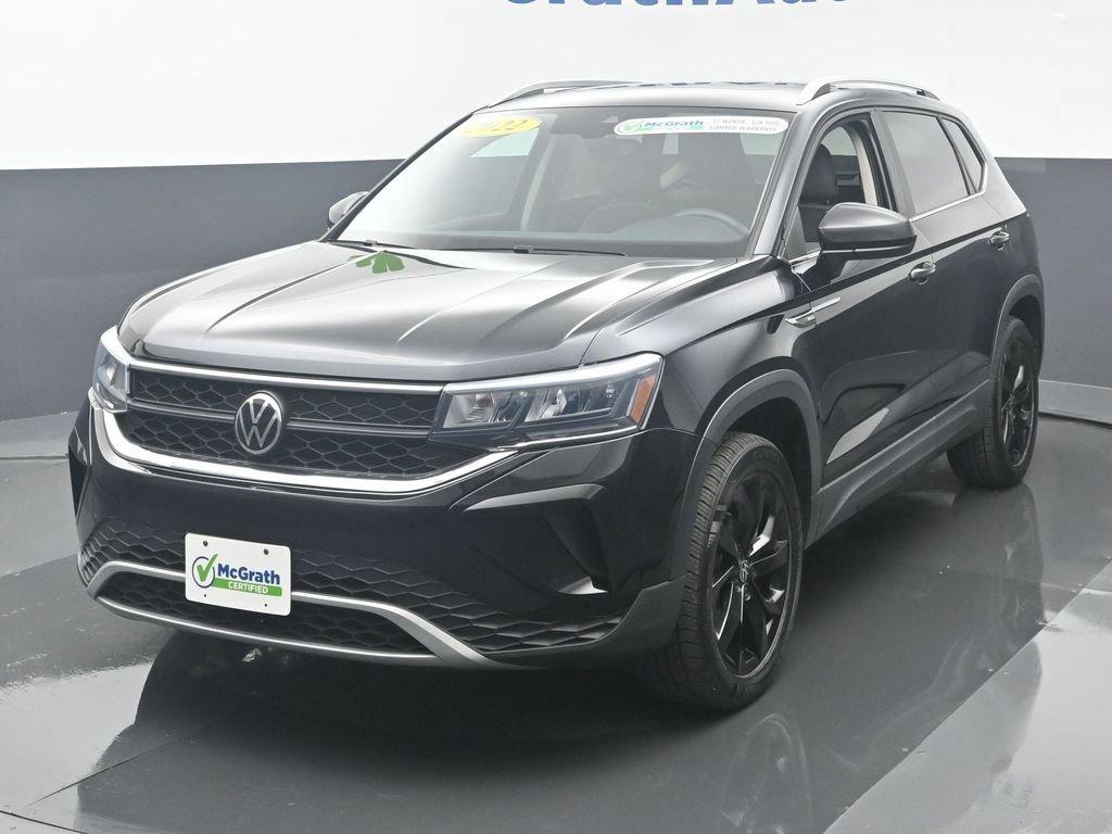 2022 Volkswagen Taos Vehicle Photo in Marion, IA 52302