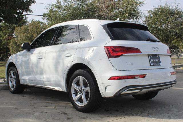 2021 Audi Q5 Vehicle Photo in HOUSTON, TX 77090